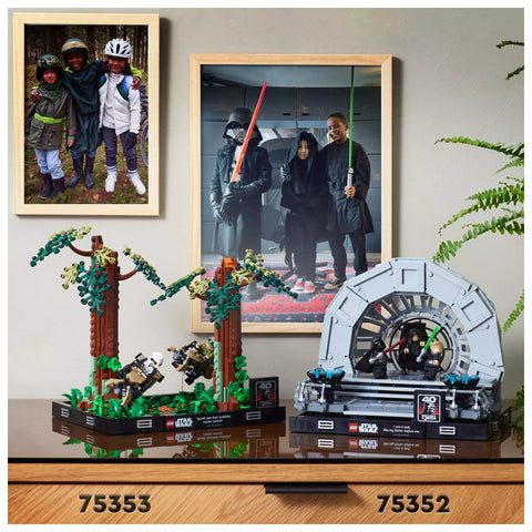 LEGO - Star Wars Emperor's Throne Room Diorama Set #75352