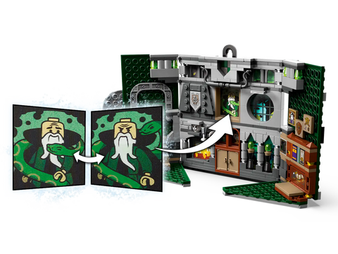 LEGO - Harry Potter Slytherin™ House Banner Set #76410 | Damaged Packaging